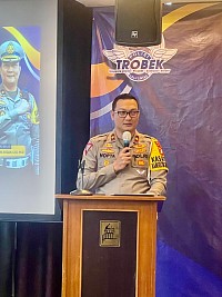 Kasat Lantas Polres Metro Bekasi, Kompol Nopta Histaris Suzan SIK Msi